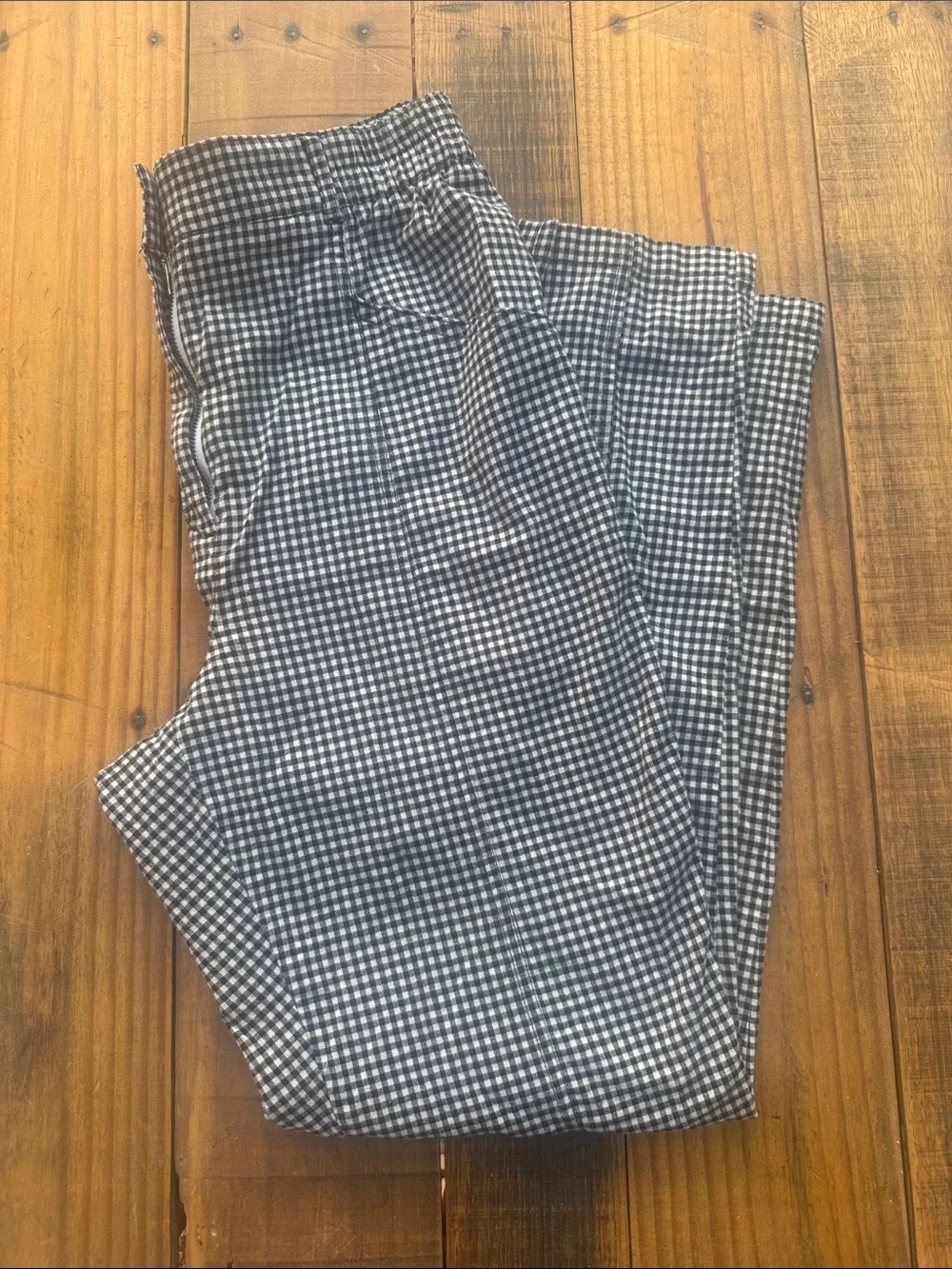 Urban Outfitters Black & White Houndstooth Straight-Leg Pants